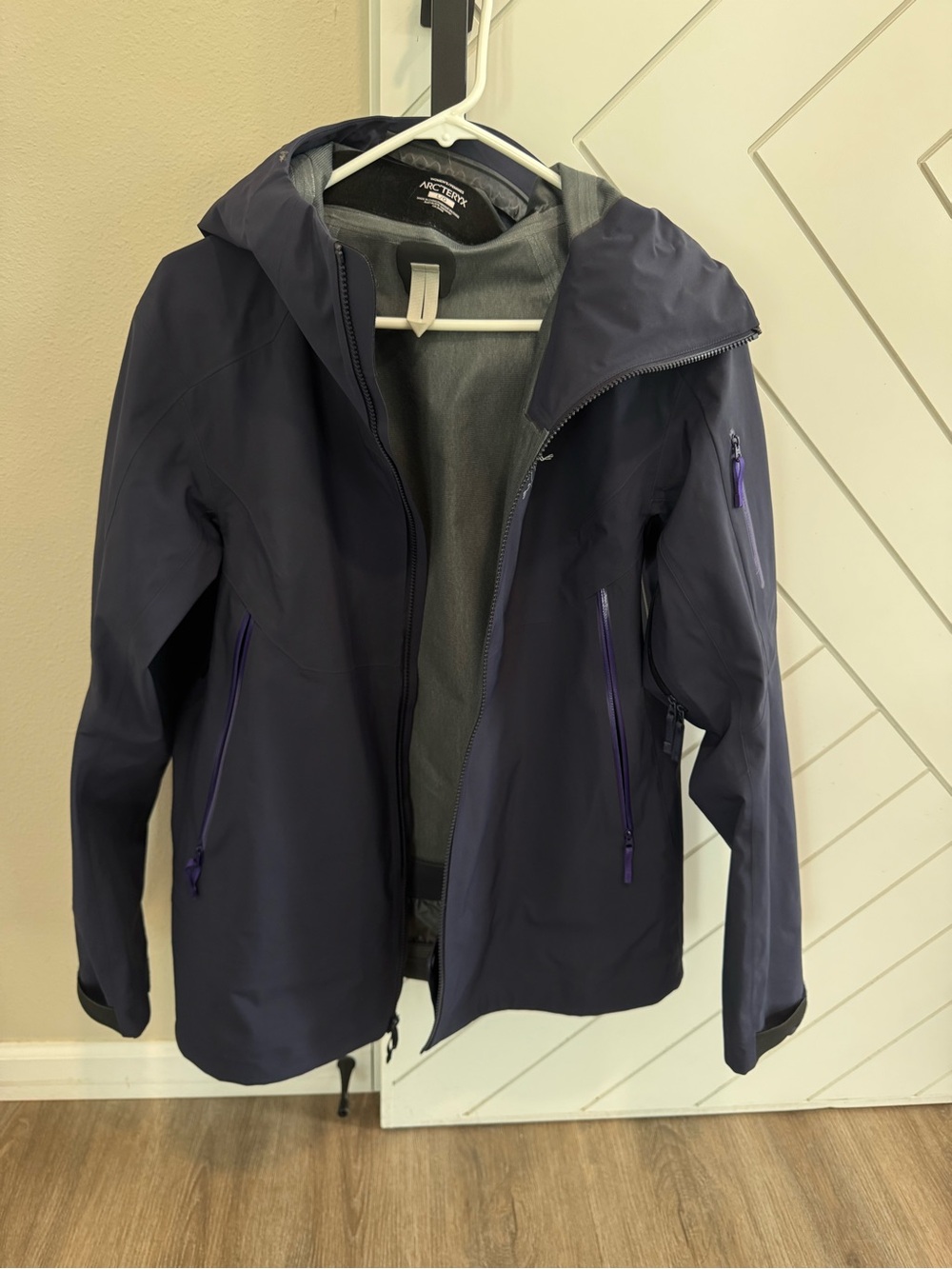 Arc'teryx Women's Hooded Shell Jacket in Deep Purple